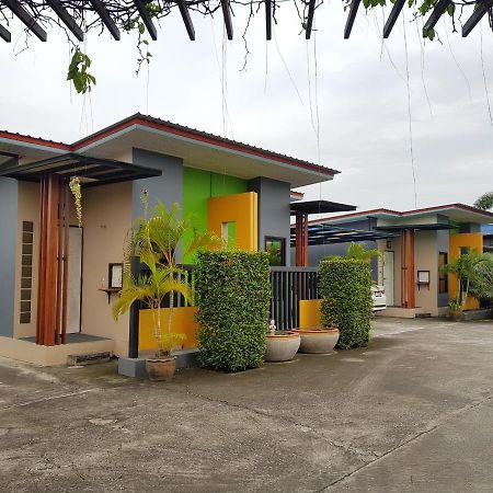 Jirapa Modern Resort Csonburi Kültér fotó