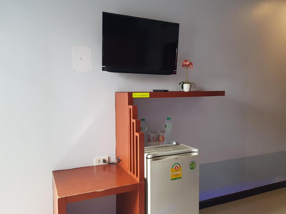 Jirapa Modern Resort Csonburi Kültér fotó