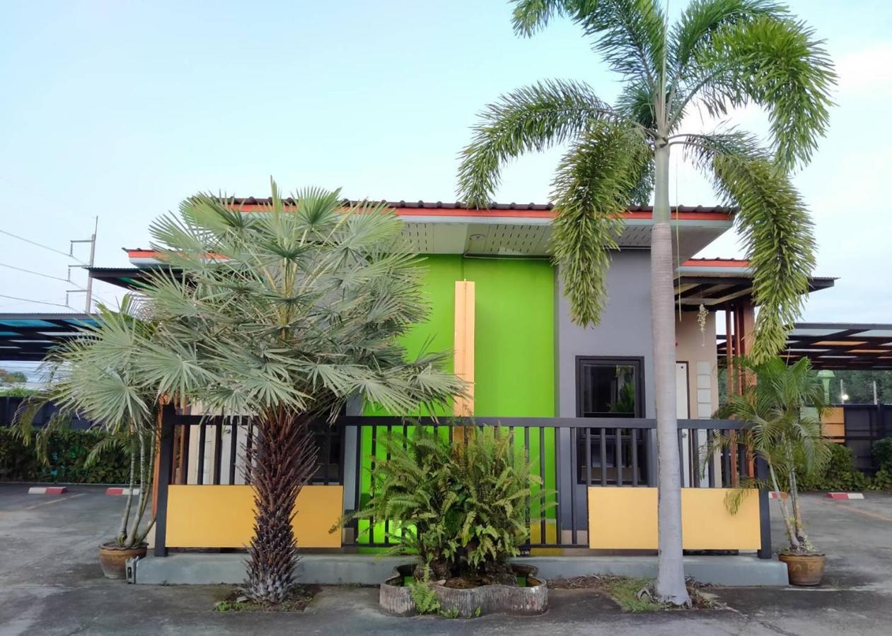 Jirapa Modern Resort Csonburi Kültér fotó