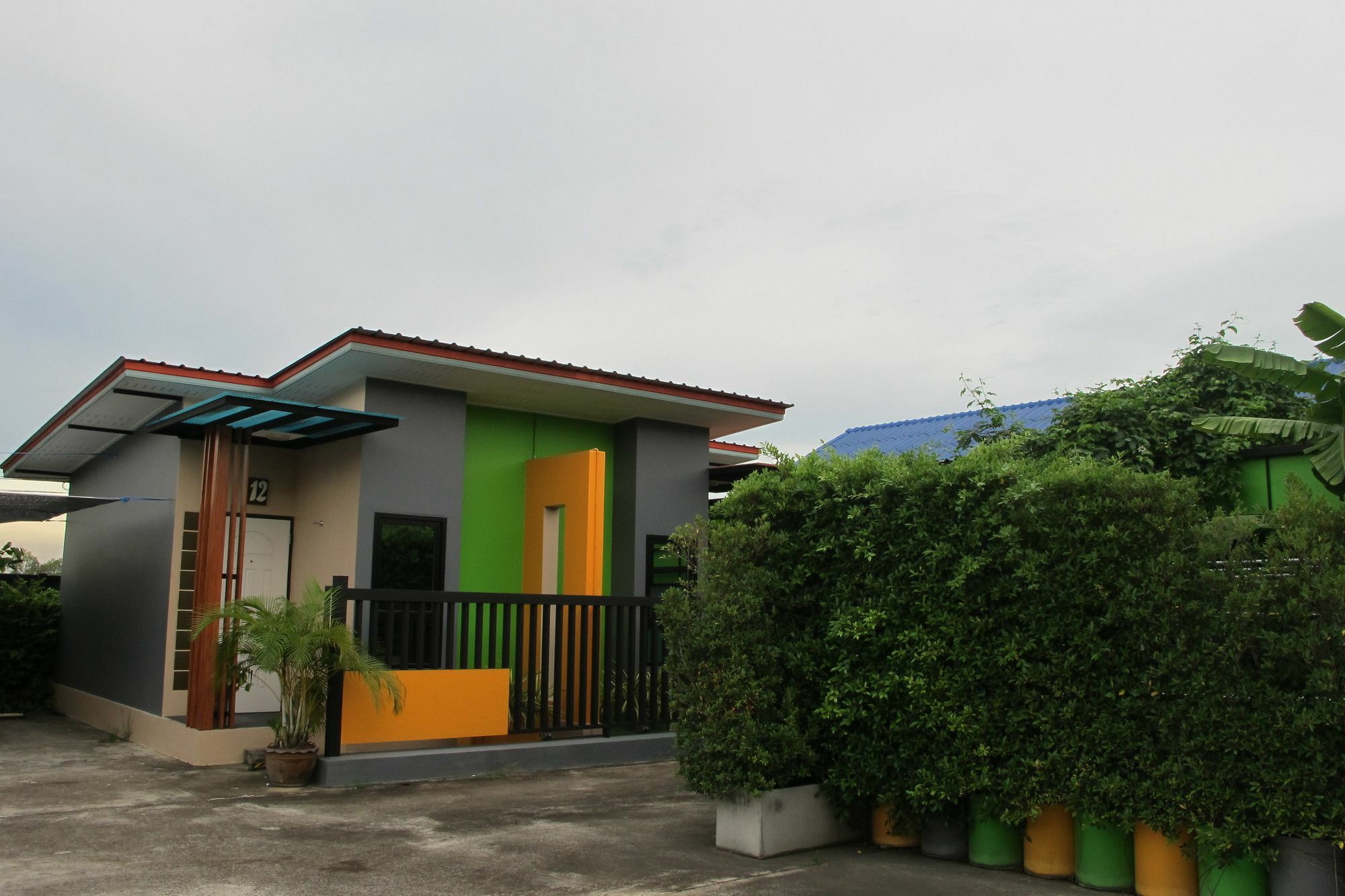 Jirapa Modern Resort Csonburi Kültér fotó